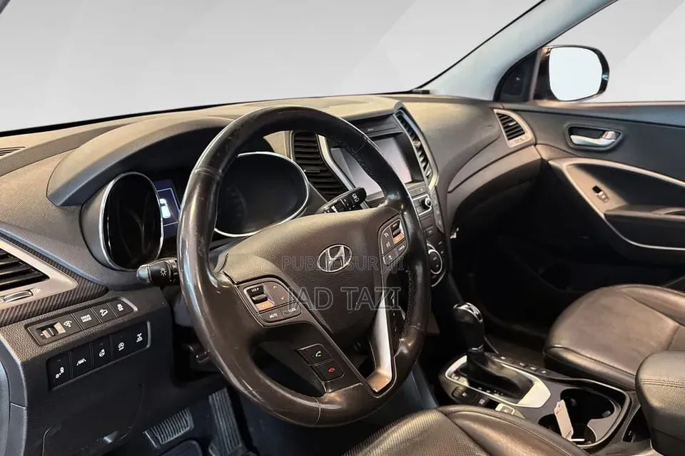 Hyundai Santa Fe 2016 Noir