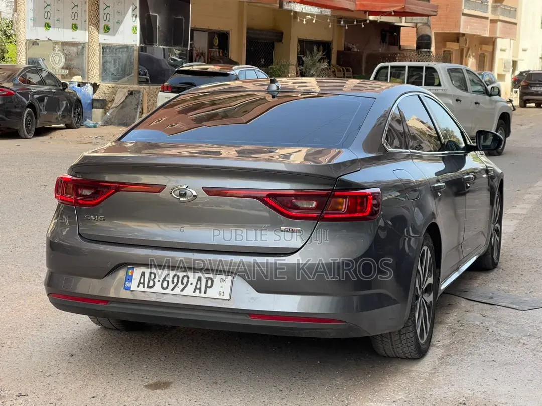 Renault Samsung SM6 2016 Gris