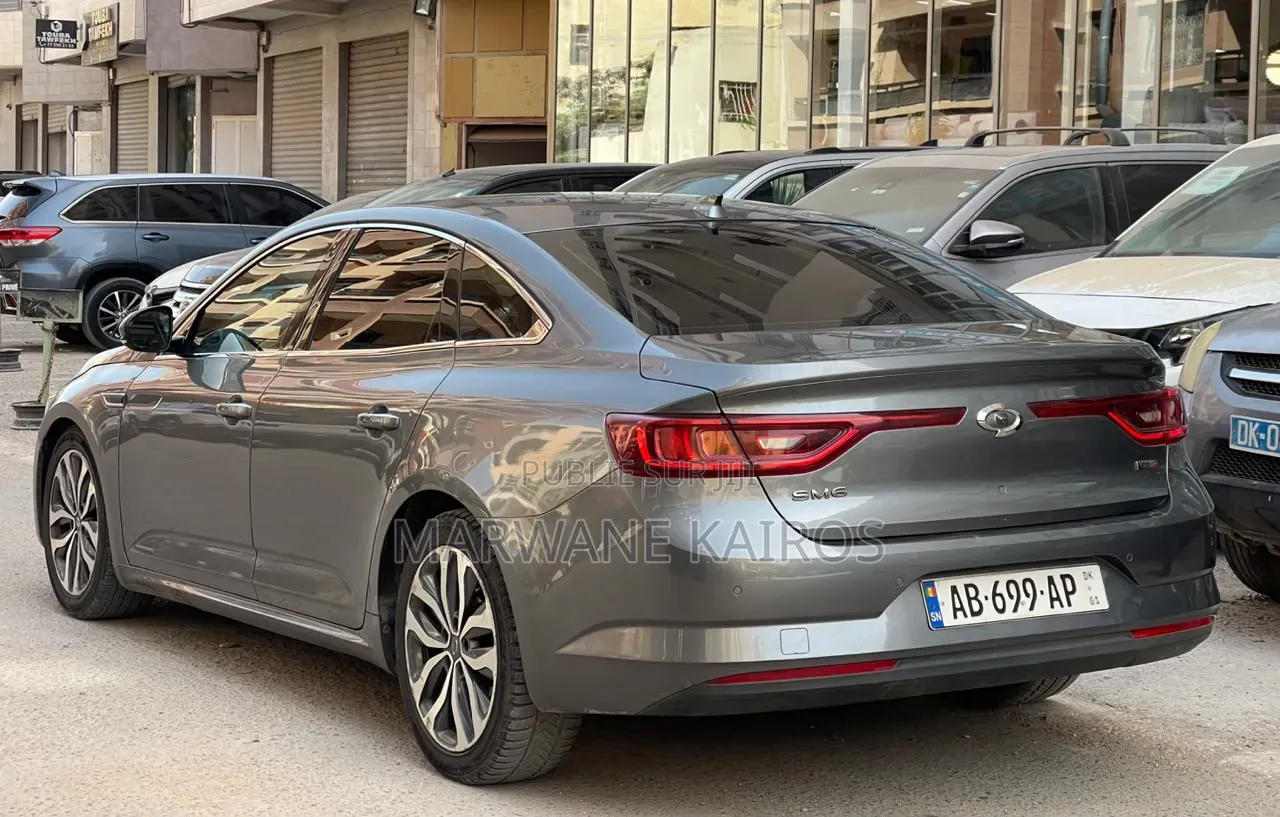 Renault Samsung SM6 2016 Gris