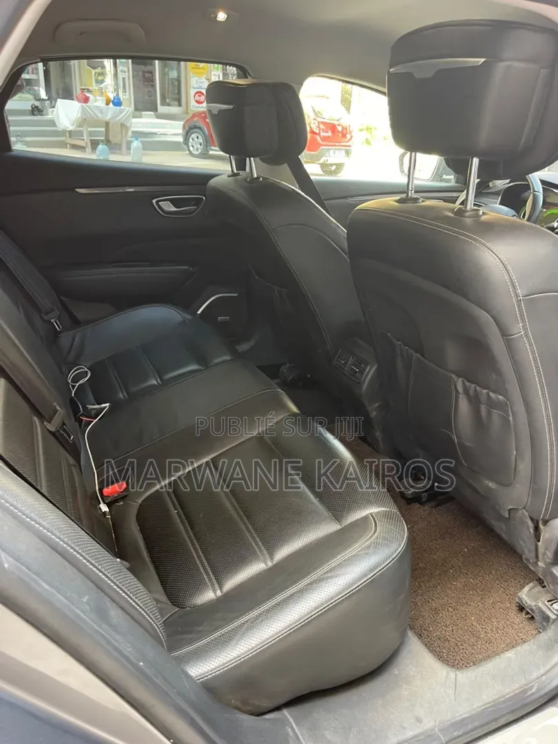 Renault Samsung SM6 2016 Gris