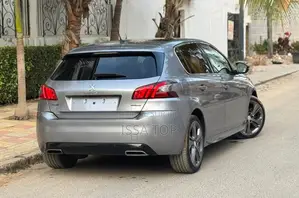 Peugeot 308 2018 Gris