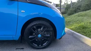 Toyota Aygo 2016 Bleu