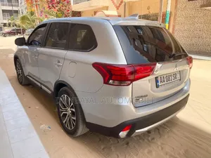 Mitsubishi Outlander 2018 Autre