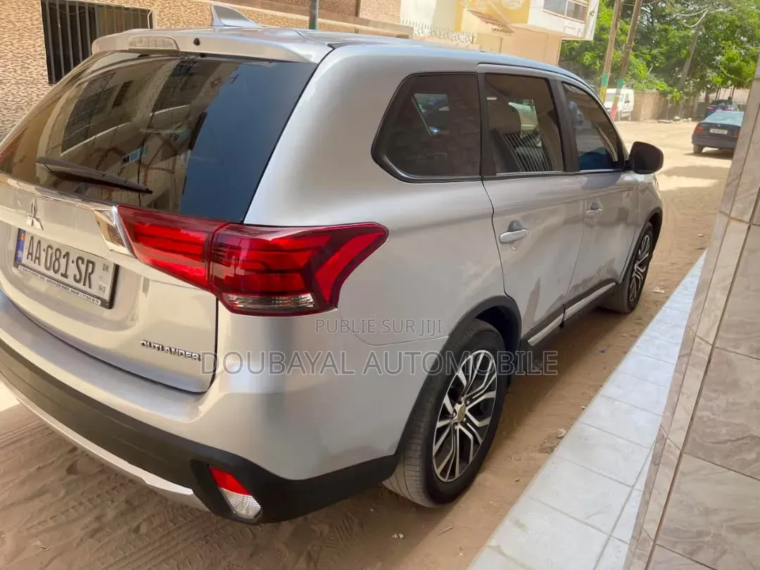 Mitsubishi Outlander 2018 Autre