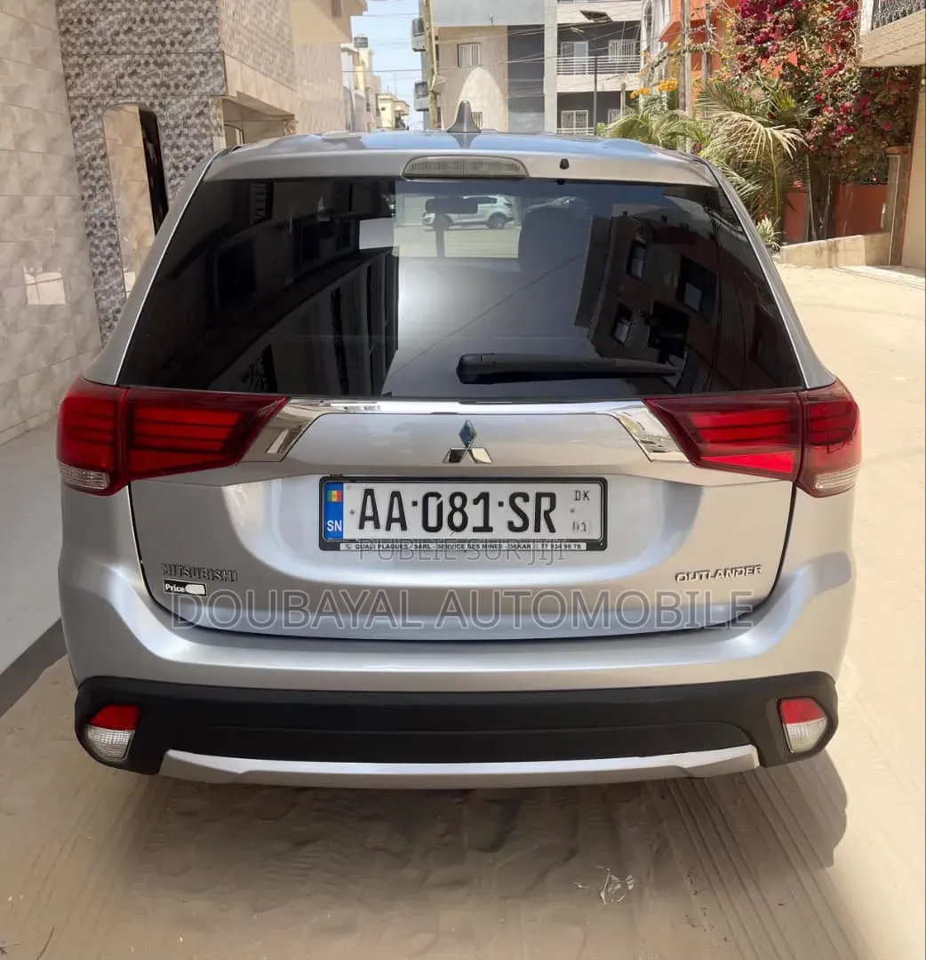 Mitsubishi Outlander 2018 Autre
