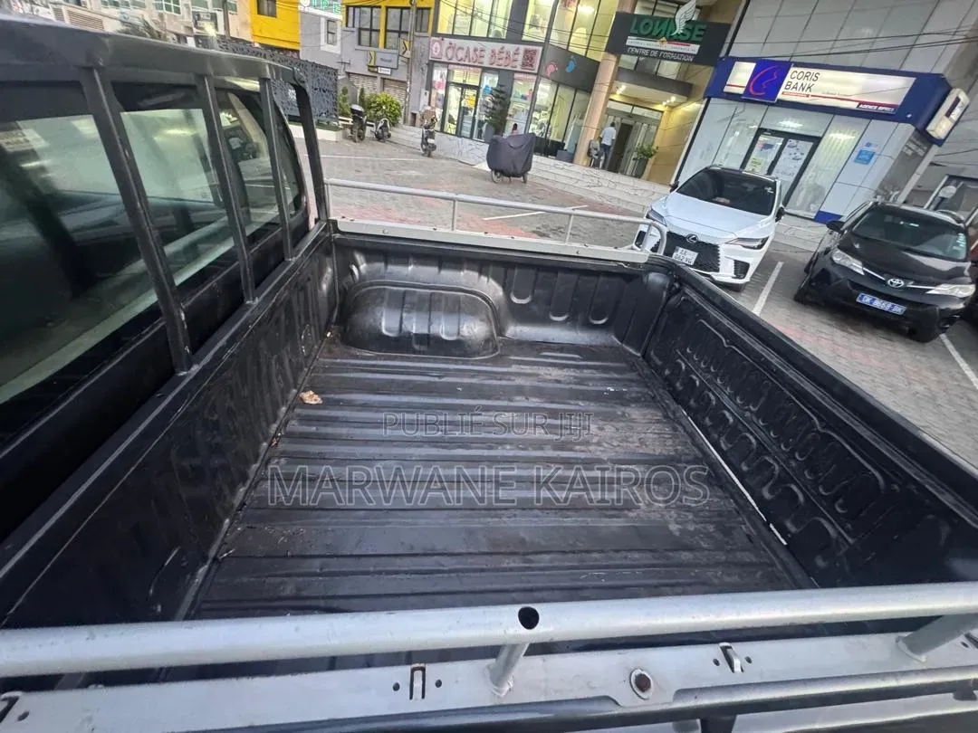 Toyota Hilux 2019 Noir