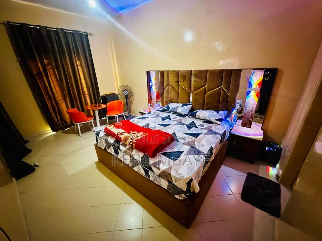 Meublé 1chbre Appartement dans Junior Immo, Ouakam à Louer