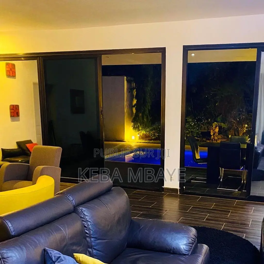 Meublé 1chbre Appartement dans Junior Immo, Ouakam à Louer