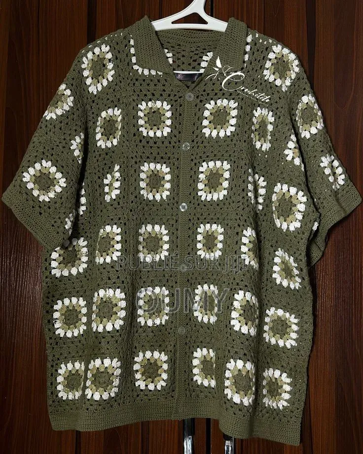 Chemise Crochet Faite Main – Style Granny Square