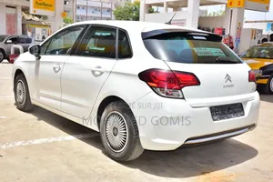 Citroen C4 2018 Blanc cassé