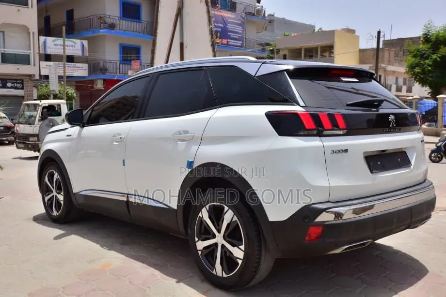 Peugeot 3008 2018 Blanc cassé