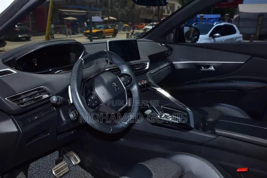 Peugeot 3008 2018 Blanc cassé