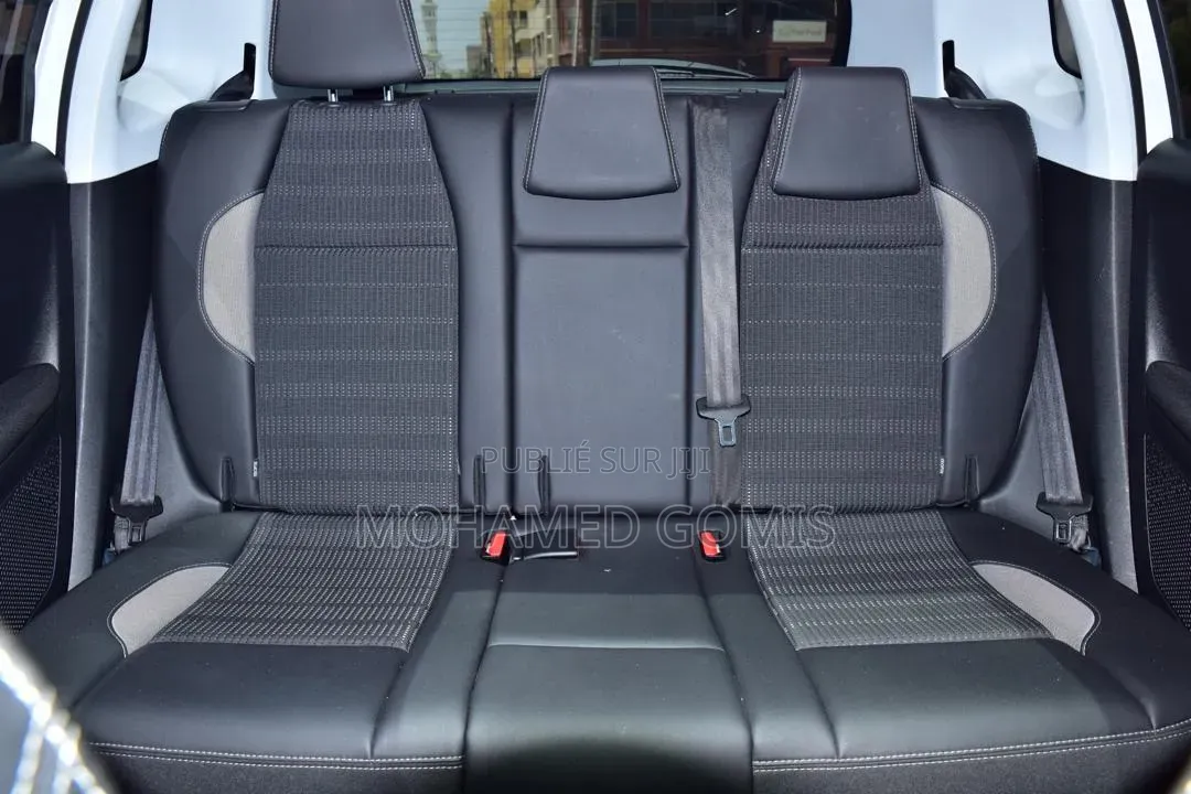 Peugeot 3008 2018 Blanc cassé