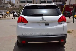 Peugeot 2008 2017 Blanc cassé