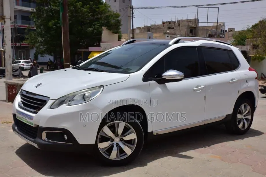 Peugeot 2008 2017 Blanc cassé
