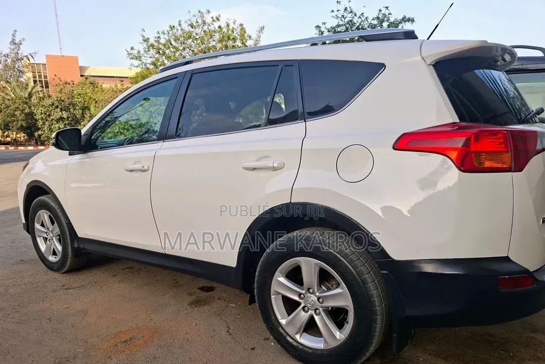 Toyota RAV4 2013 Blanc