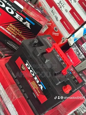 Batteries Automobiles Pour Vos Démarrages De Véhicules Au