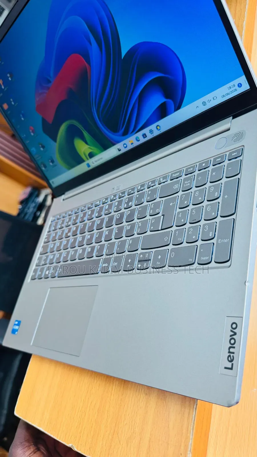 Nouveau Lenovo ThinkBook 15 12GB Intel Core i5 SSD 256GB