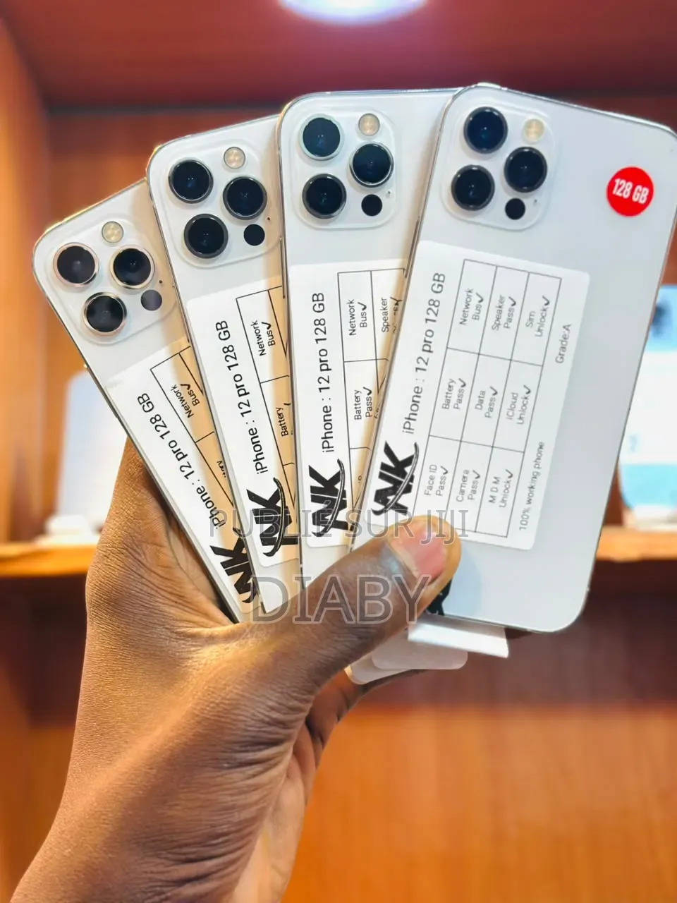Nouveau Apple iPhone 12 Pro 128 GB Blanc