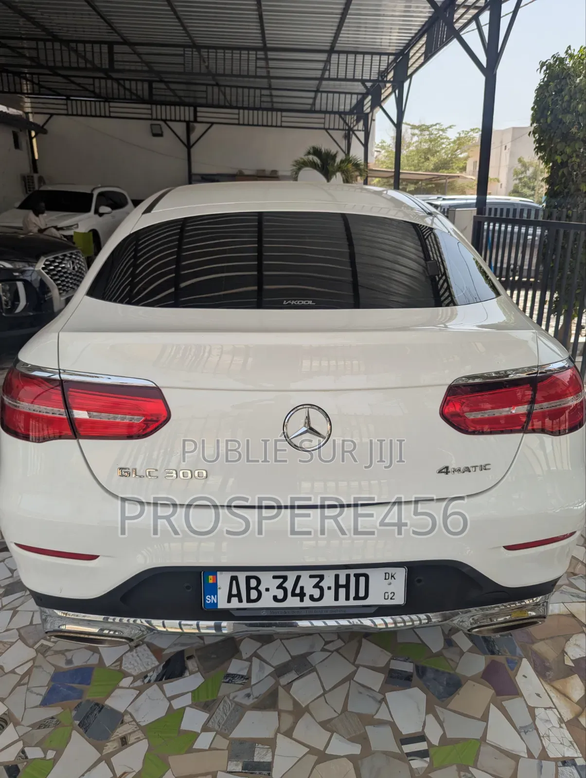 Mercedes-Benz GLC-Class 2019 Blanc cassé