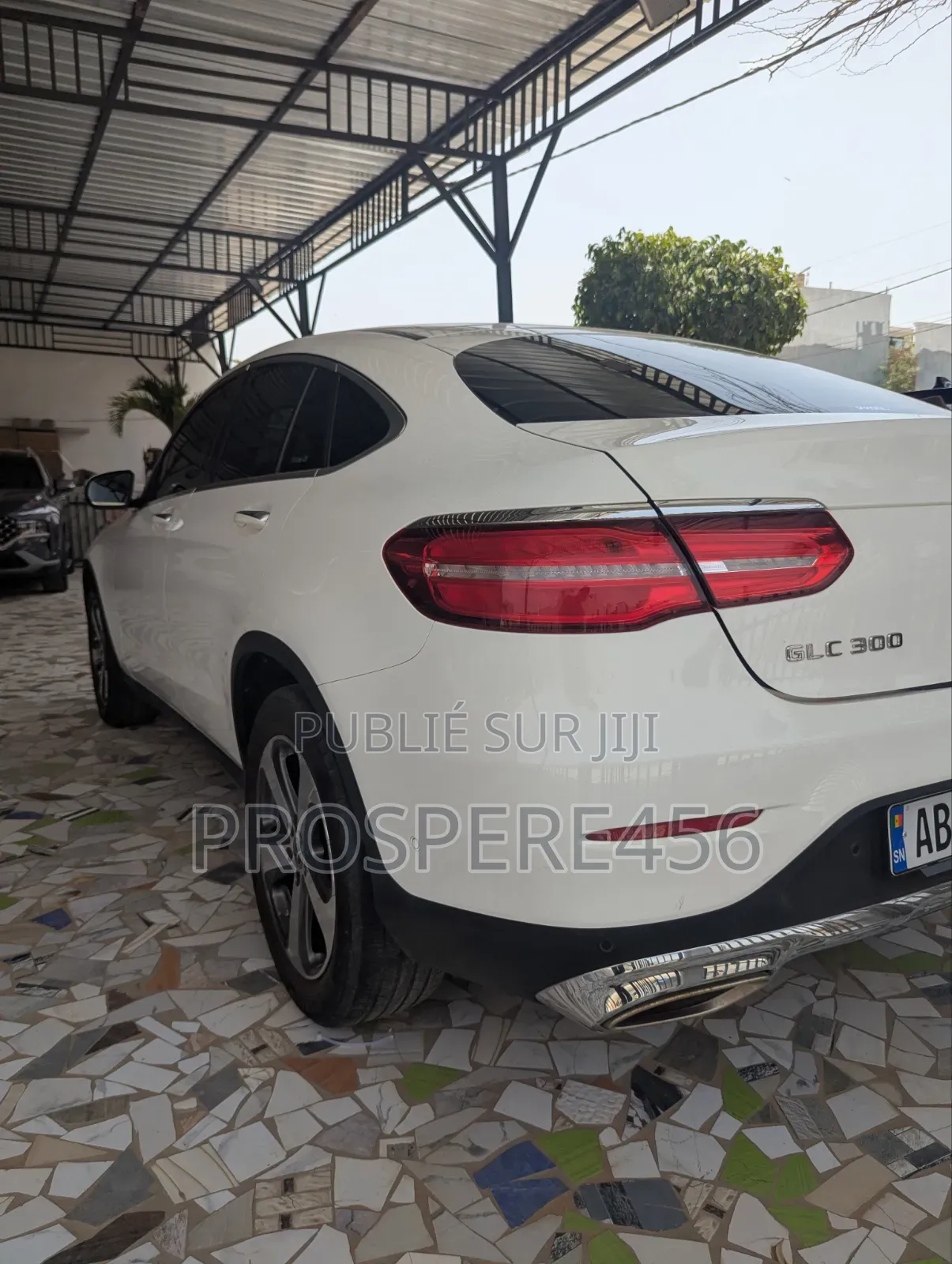 Mercedes-Benz GLC-Class 2019 Blanc cassé