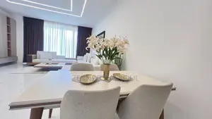3chbre Appartement dans Résidence Nazir, Almadies à Vendre