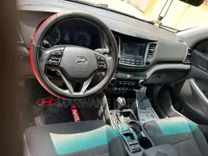 Hyundai Tucson 2016 Gris
