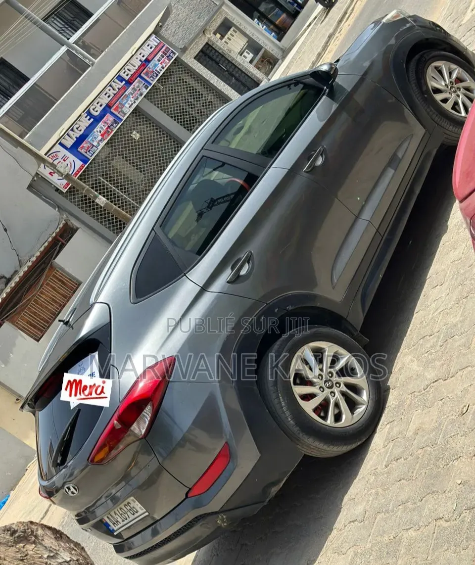 Hyundai Tucson 2016 Gris