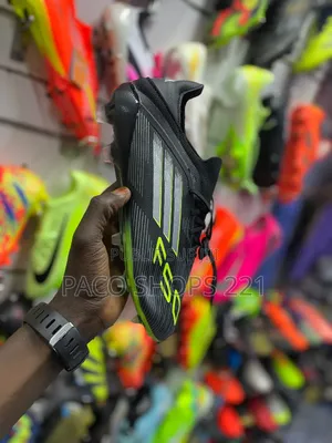 F50 Speed Pro Pointure 39 À 45