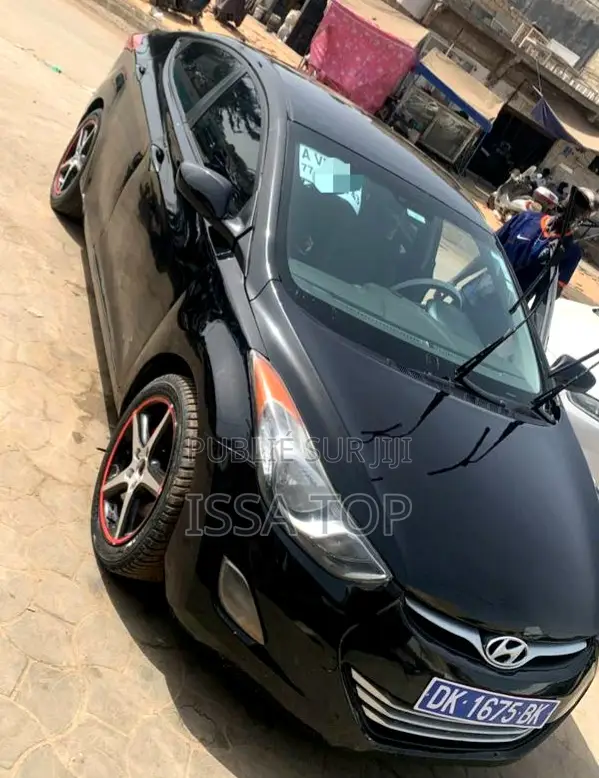 Hyundai Elantra 2011 Noir