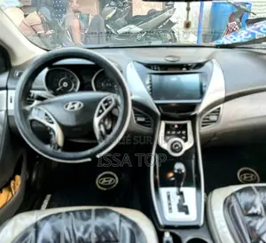 Hyundai Elantra 2011 Noir