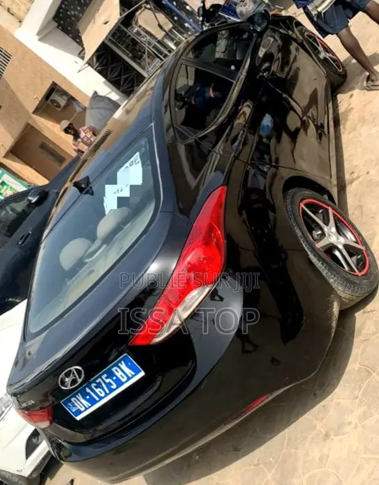 Hyundai Elantra 2011 Noir