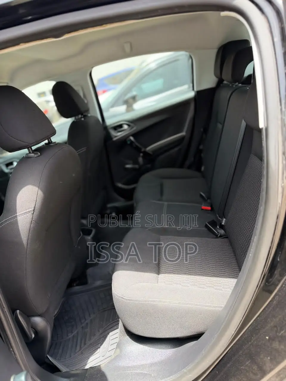 Peugeot 208 2016 Noir