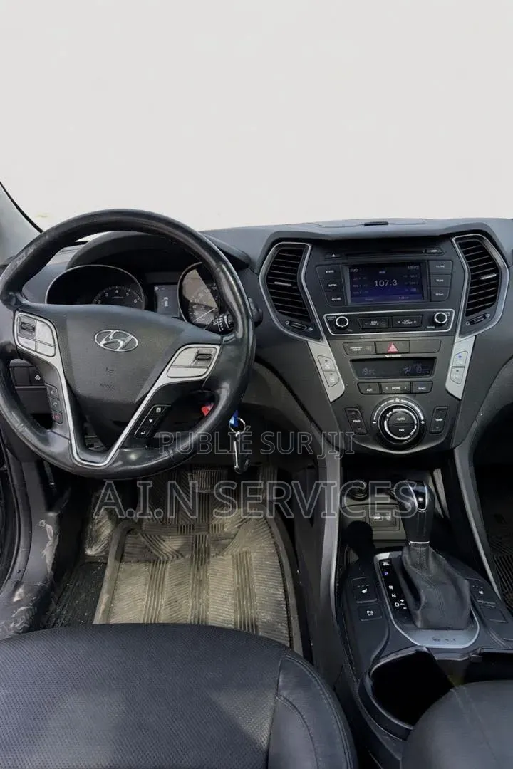 Hyundai Santa Fe 2017 Noir