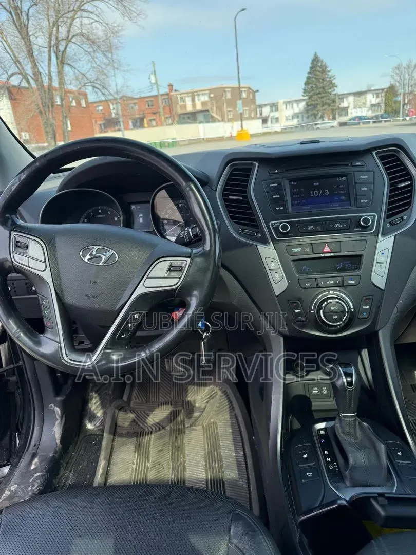 Hyundai Santa Fe 2017 Noir