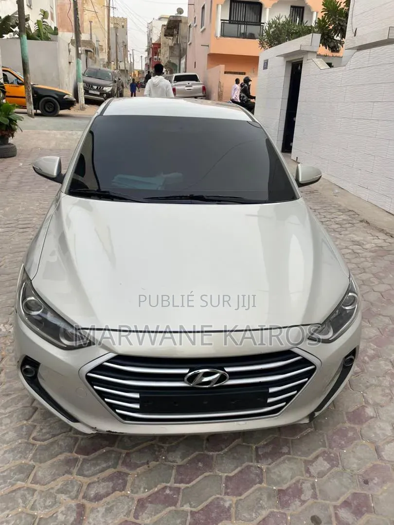 Hyundai Avante 2017 Autre