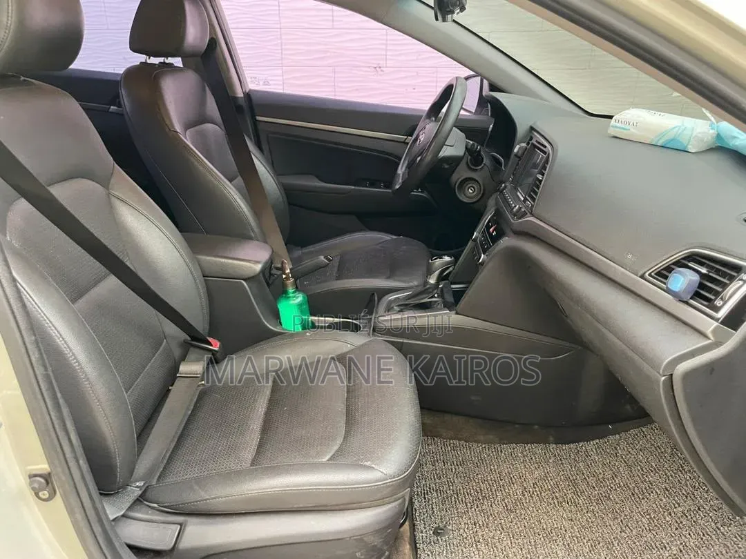 Hyundai Avante 2017 Autre