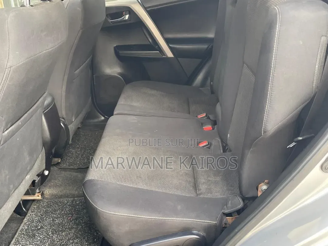 Toyota RAV4 2016 Gris