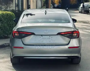 Honda Civic 2025 Gris