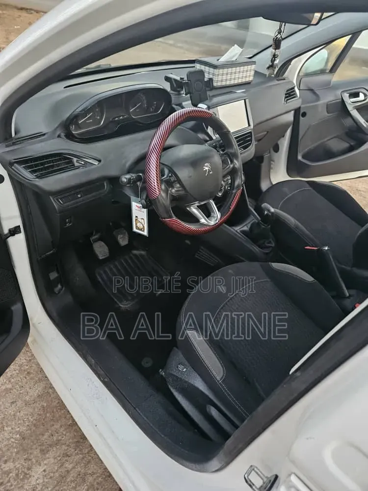 Peugeot 208 2019 Blanc