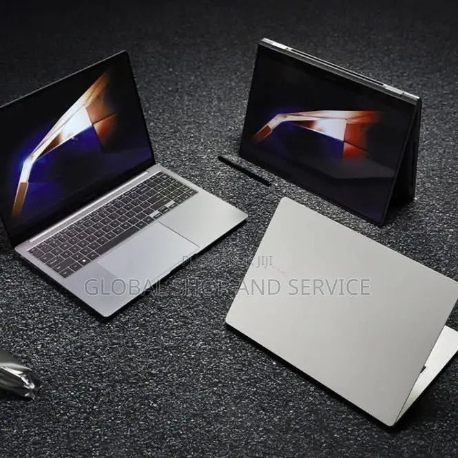 Nouveau Samsung Galaxy Book4 16GB Intel Core i7 SSD 512GB