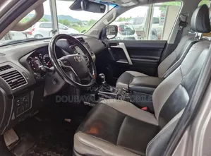 Toyota Land Cruiser Prado 2023 Autre