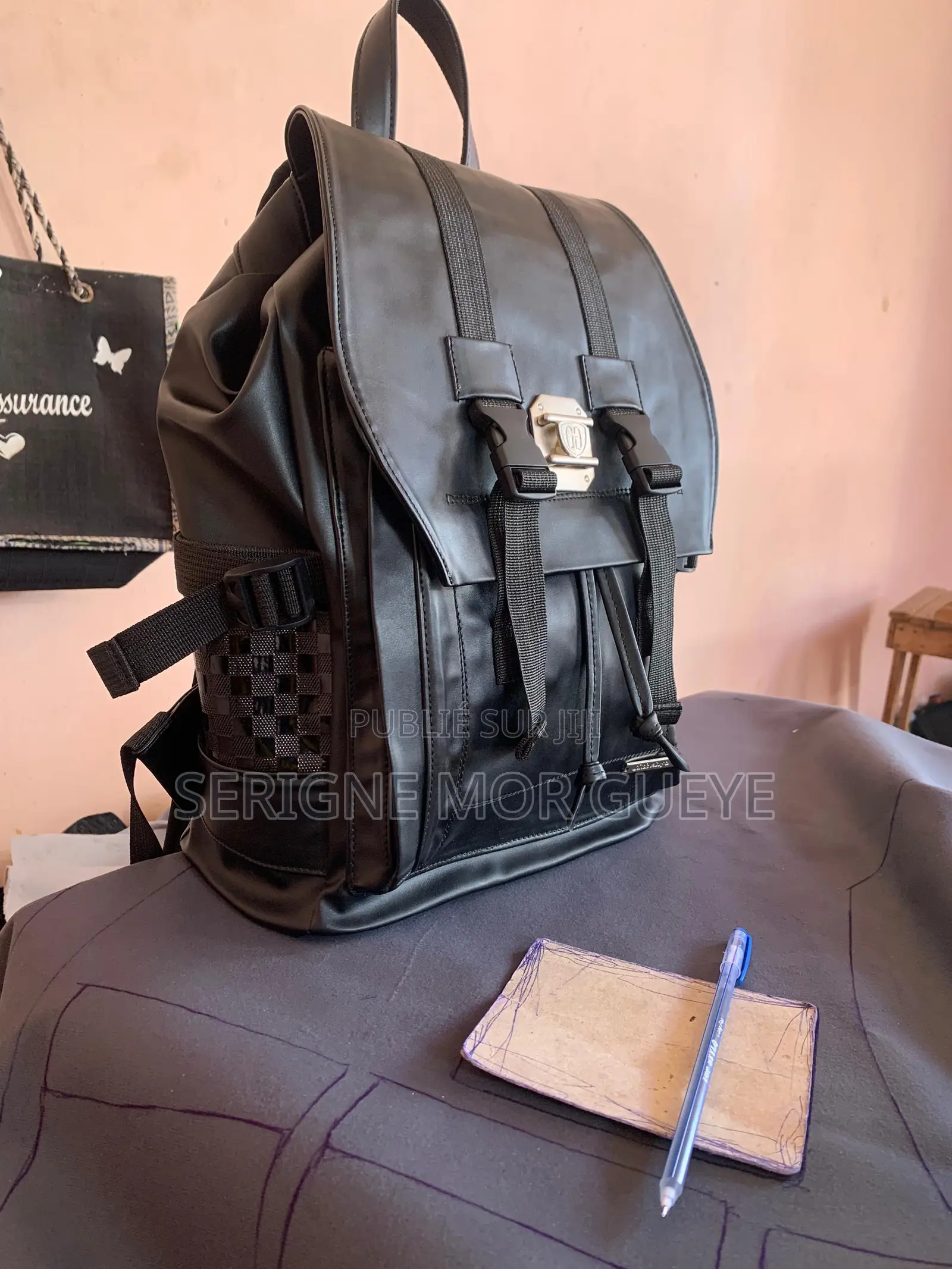 Vente Et Fabrique Des Sacs