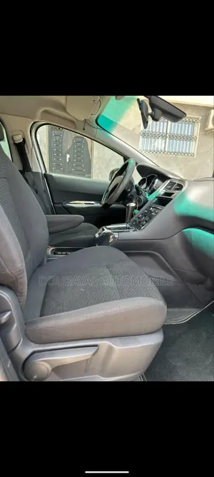Peugeot 5008 2016 Autre