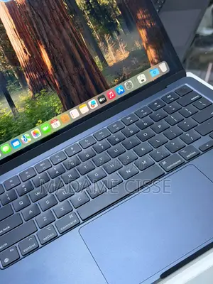 Nouveau Apple MacBook Air 2022 M2 16GB Apple M2 SSD 256GB
