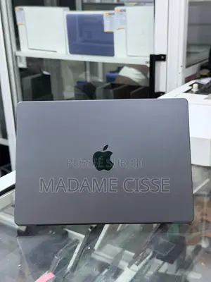Nouveau Apple MacBook Pro 2023 M3 18GB Apple M3 SSD 1T