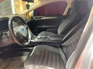 Ford Fusion 2017 Gris