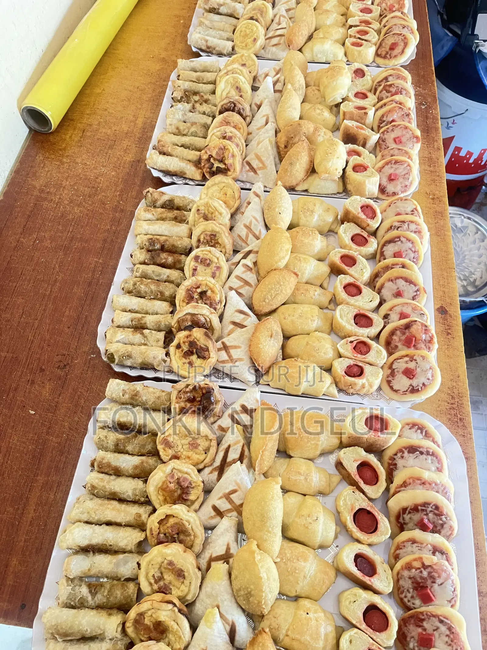 Petits Fours Seles /Sucres