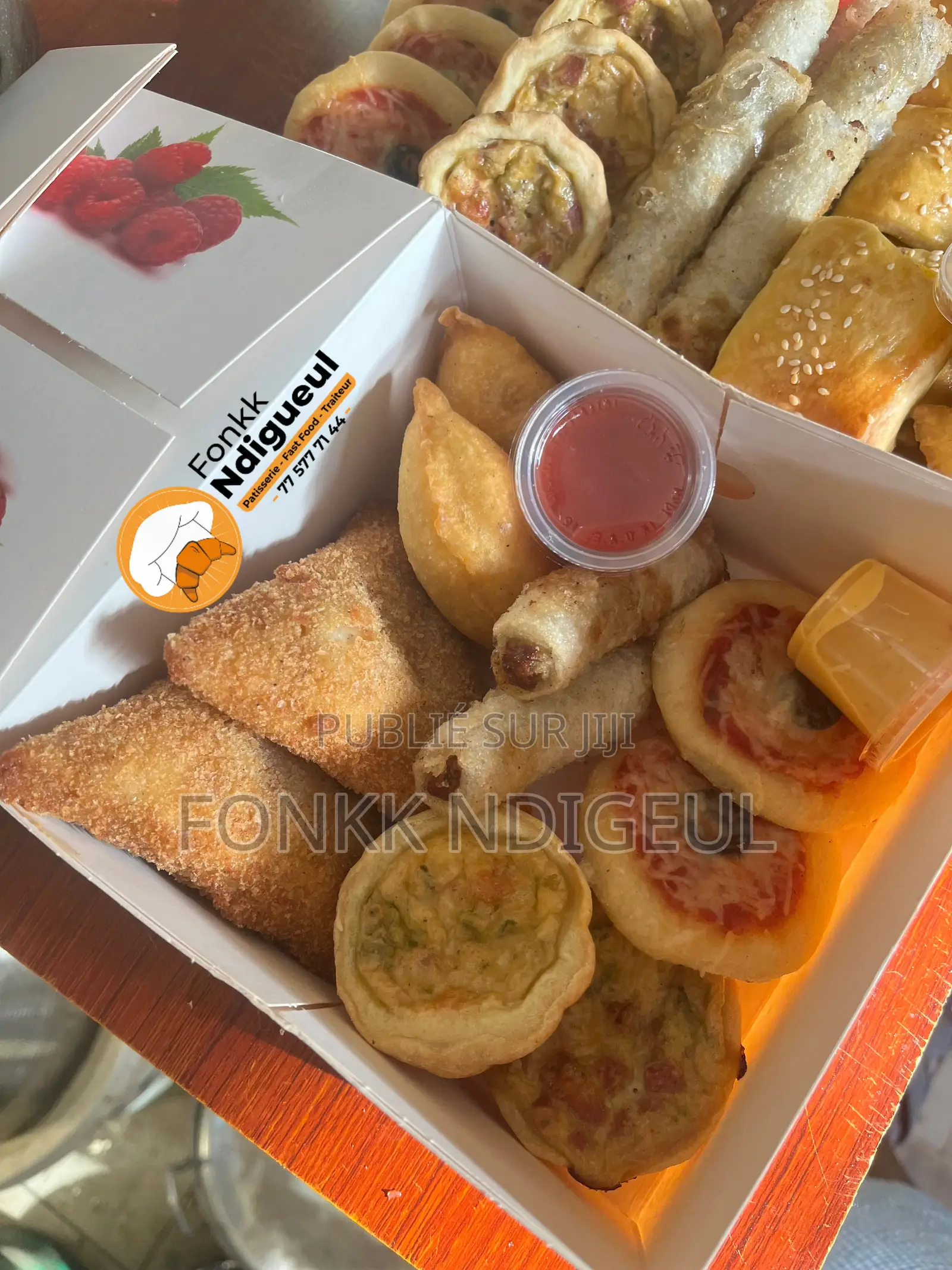 Petits Fours Seles /Sucres
