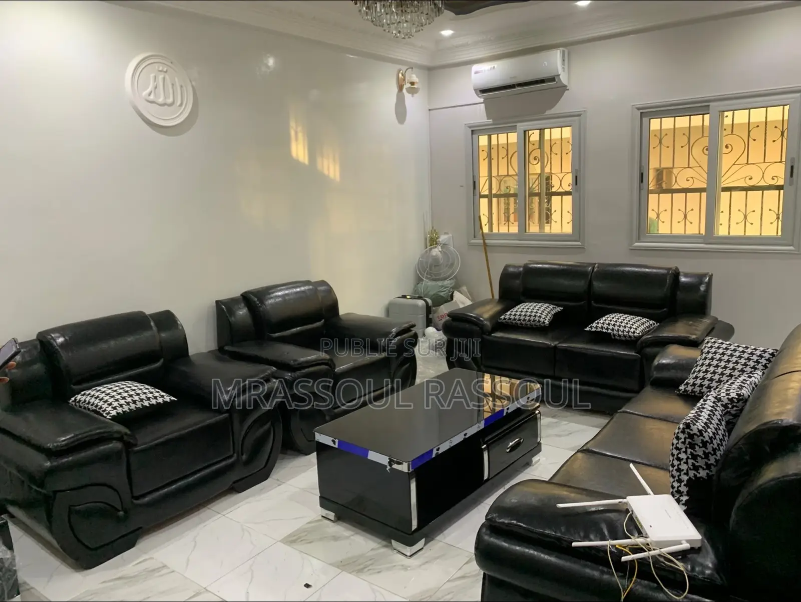 Salon De 7 Places